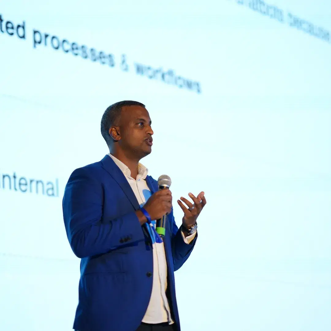 ISTINA AI founders presenting at their first startup pitch event